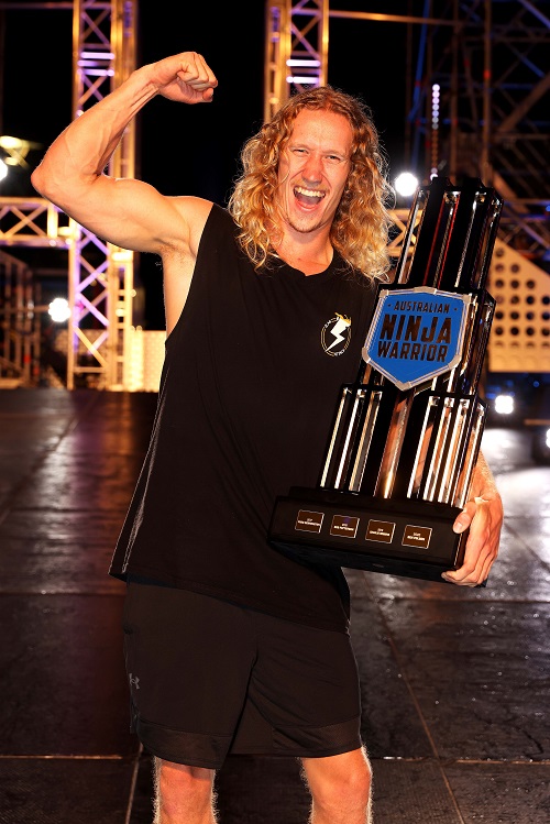 Zak Stolz Wins Australian Ninja Warrior 2021 Star 106.3 Townsville