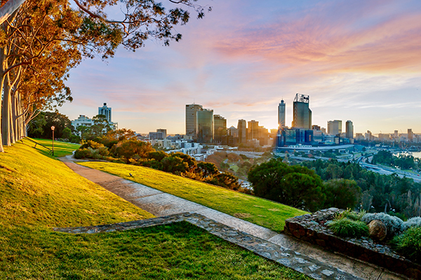 perth shutterstock 1331071817 600x400