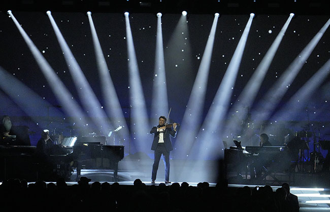 Apr 3, 2022; Las Vegas, NV, USA;  Curtis Stewart performs during the 64th GRAMMY Awards Premiere Ceremony at the MGM Grand Conference Marquee Ballroom in Las Vegas. Mandatory Credit: Robert Hanashiro-USA TODAY/Sipa USA /AAP Image