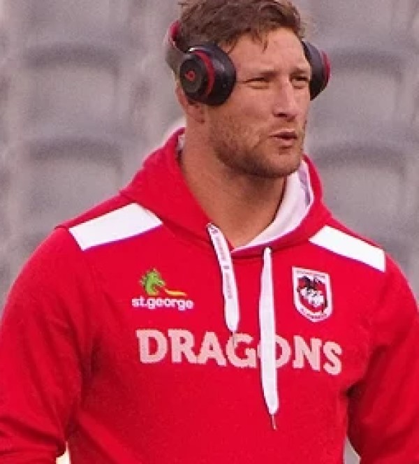 tariq_sims_cvredit_wikipedia.jpg
